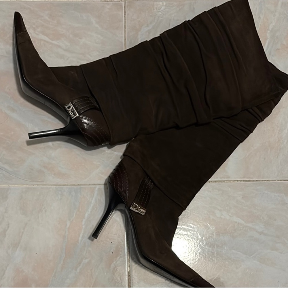 Elegant Brown Knee-High Boots